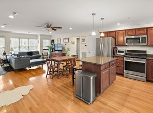 1-50 B St, Boston, MA 02127