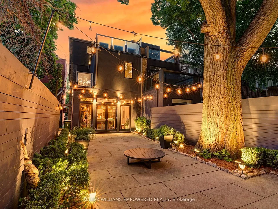 10 Webster Ave