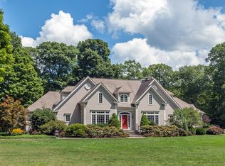 128 Skyline Ridge Rd, Bridgewater, CT 06752