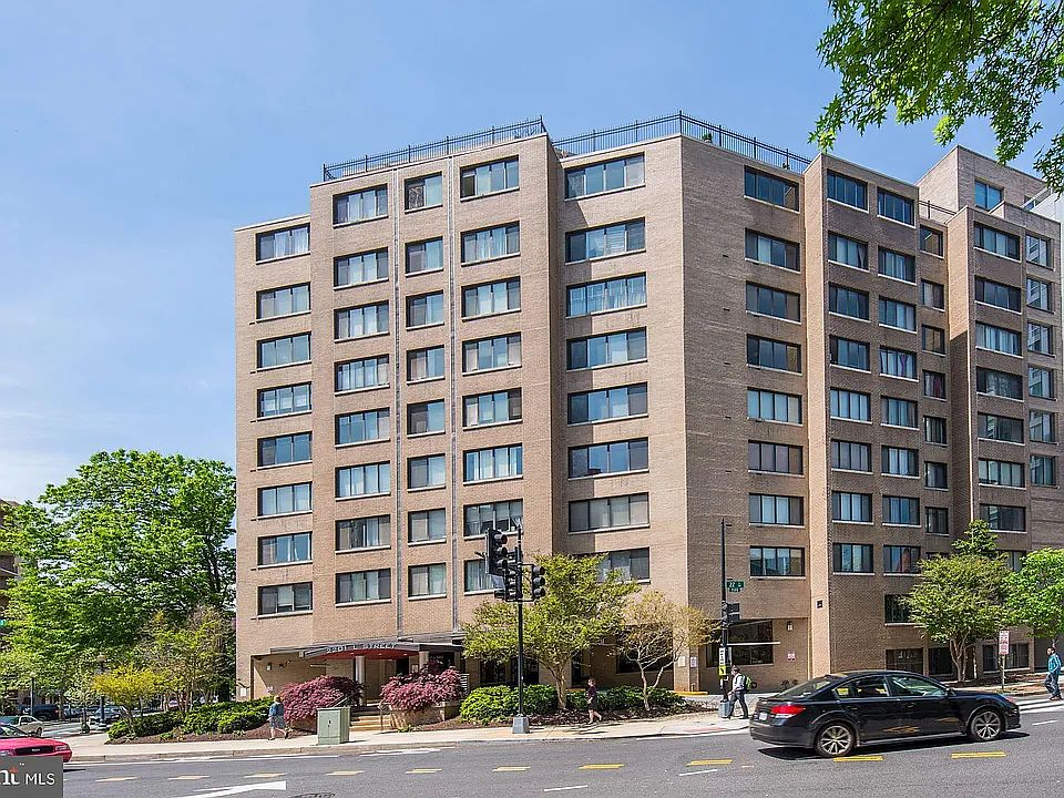 Carriage House Exterior, Foggy Bottom