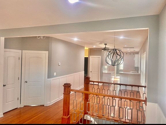 5th image of 7806 S Rhodes Ave