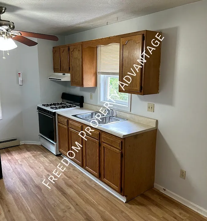 707 Carothers Ave #2