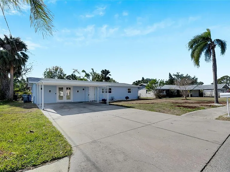 660 Flamingo Dr — Photo 5