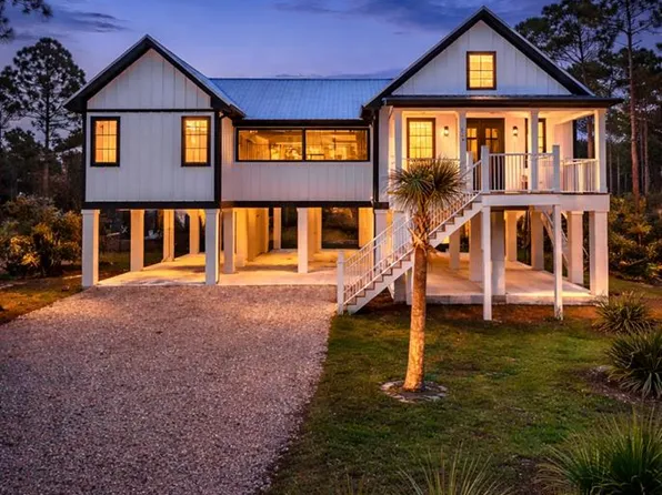 125 Lightning Bug Ln, Sopchoppy, FL 32358