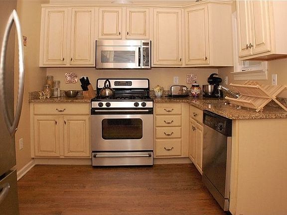 Kitchen from DR Entrace