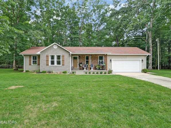 77 Mulberry Cir, Crossville, TN 38555