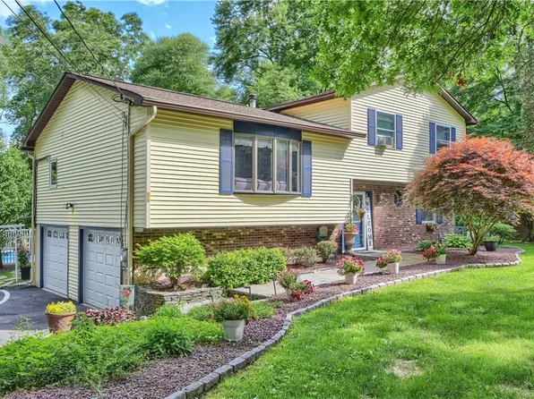 26 Sodano Road, Hopewell Junction, NY 12533