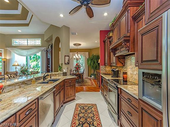 3rd image of 27110 Lost Lake Ln