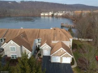 6 Lagoon Way, Ledgewood, NJ 07852