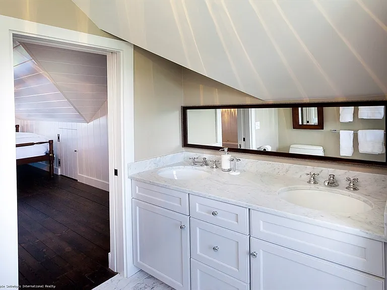 21 Quidnet Rd #1 — Photo 34