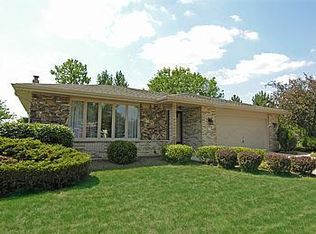 15636 S 82nd Ave, Orland Park, IL 60462