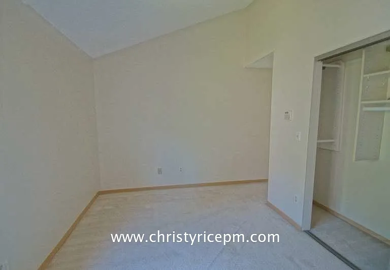 137 143rd Pl NE #30 — Photo 13