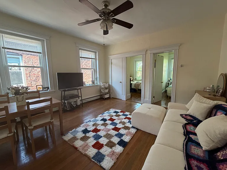 40 Grove St — Photo 1