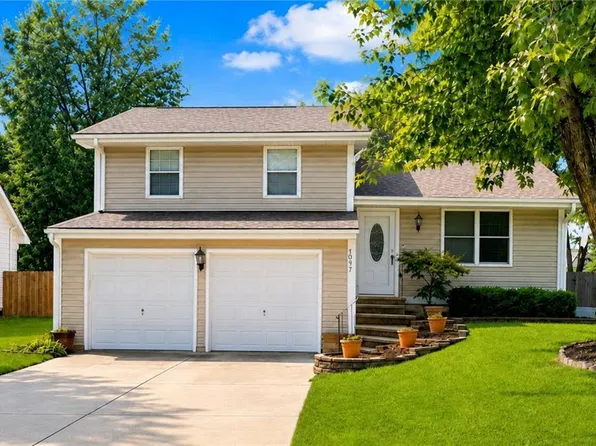 2033 E Wyandotte St, Olathe, KS 66062