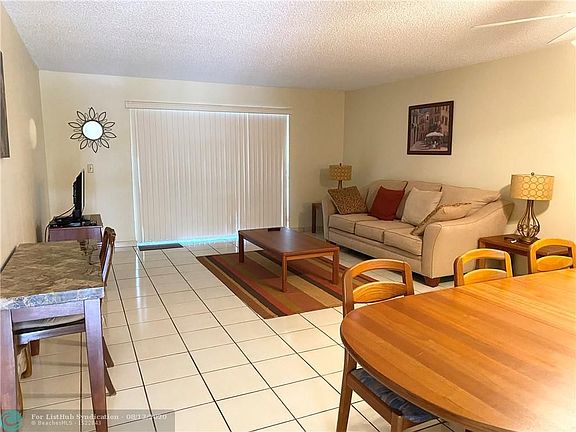 2nd image of 101 SE 3rd Ave APT 203