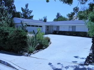 5749 Fairhaven Ave, Woodland Hills, CA 91367