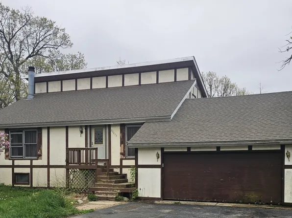 27833 W Bayview Dr, Ingleside, IL 60041