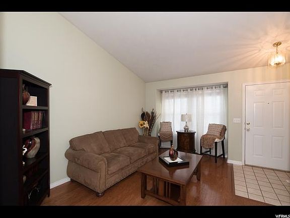 4th image of 4856 W Park Wood Ct