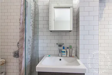 Rented by Nolita Group