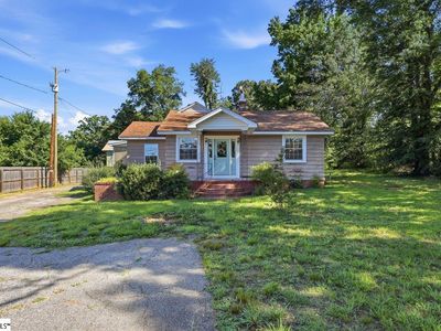217 N Poinsett Hwy, Travelers Rest, SC, 29690