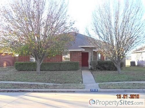 1st image of 2810 Coral Dr