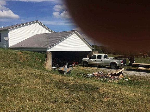 3rd image of 340 Marcella Dr