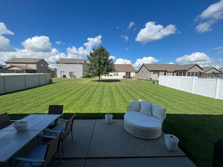 Dry Sage Cir — Photo 32