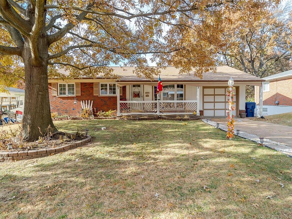 1st image of 841 Vegas Dr