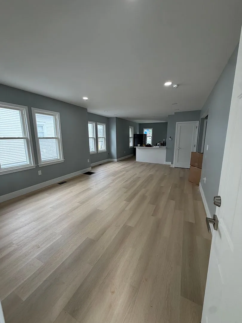 3 Bedroom 1 Bathroom in Ewing, NJ close proximity to TCNJ — Photo 4