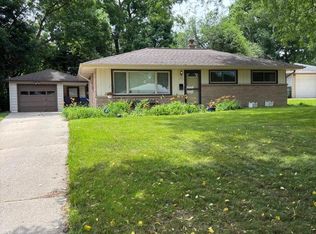 7233 Enfield Ave, Milwaukee, WI 53219