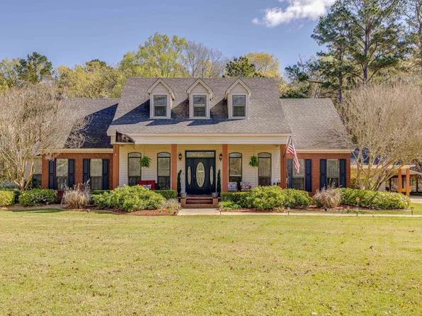 4851 Yarbrough Rd, Bastrop, LA 71220