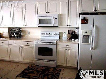 2nd image of 2090 W First St APT 1408