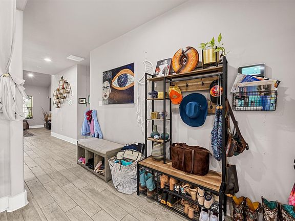 5th image of 4425 Fuqua St