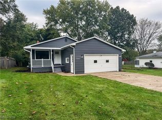 7964 Sigle Ln, Poland, OH