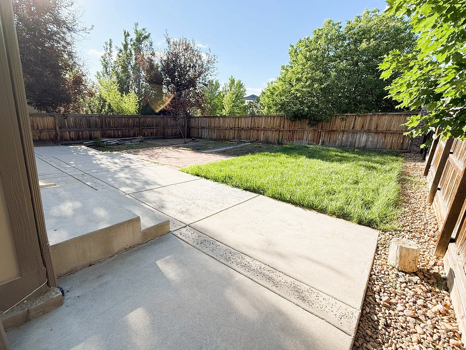 20401 E Chenango Pl — Photo 4