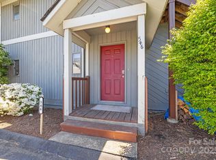546 Windswept Dr, Asheville, NC 28801