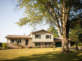 327 Mitchell Rd, West Middlesex, PA 16159