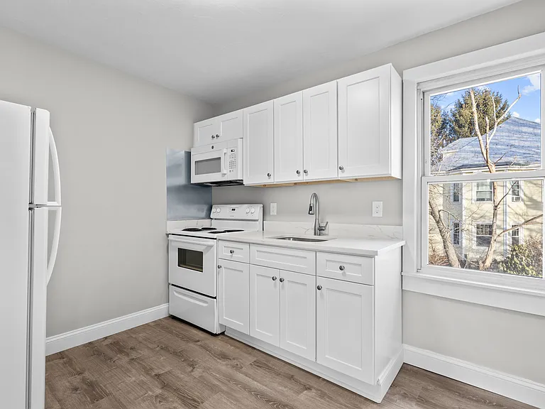 48 Bedford St — Photo 4