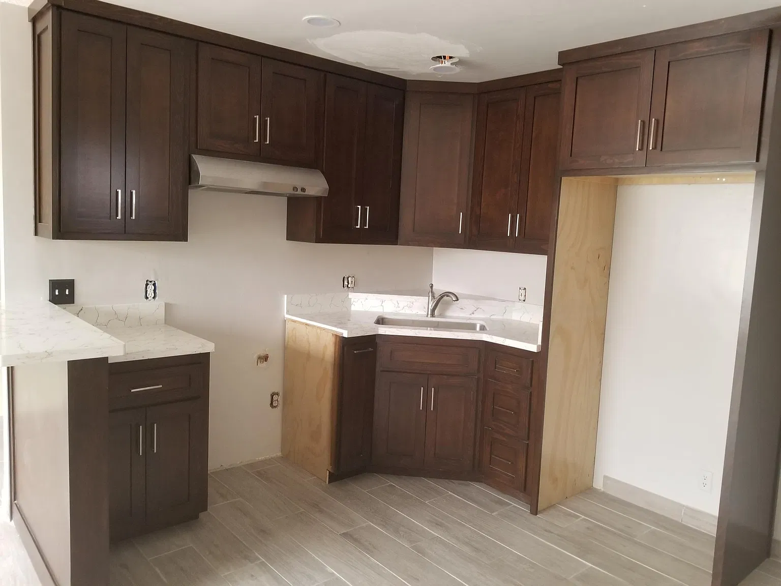 1 bed, 600 sqft, $1,810 — Photo 4