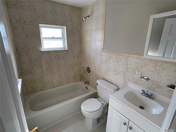 4th image of 309 B 88th St #2