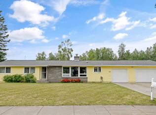 2935 Riverview Dr, Fairbanks, AK 99709