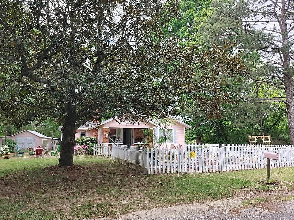 2nd image of 747 County Road 153