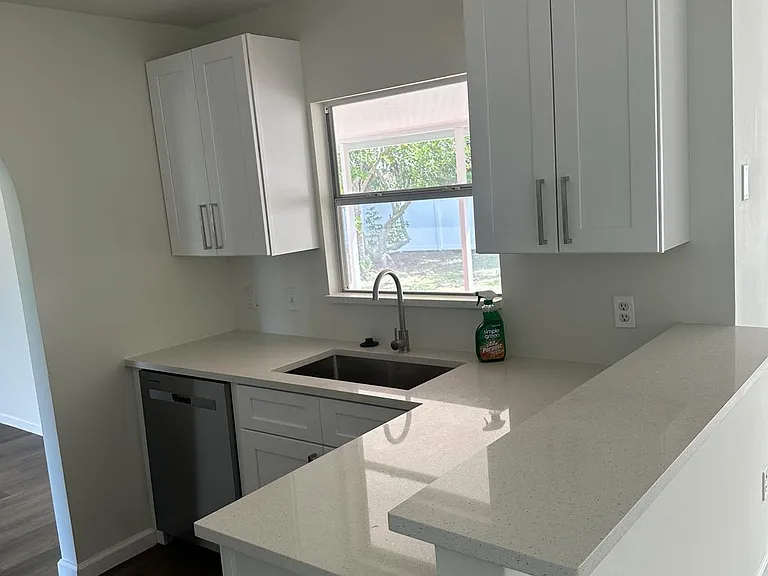 2150 SW Biella Ave — Photo 14