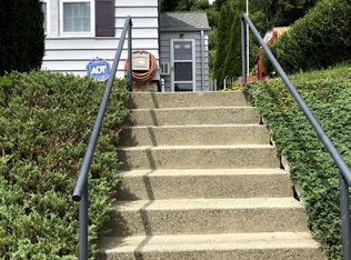 22 Harwich St, Worcester, MA 01607