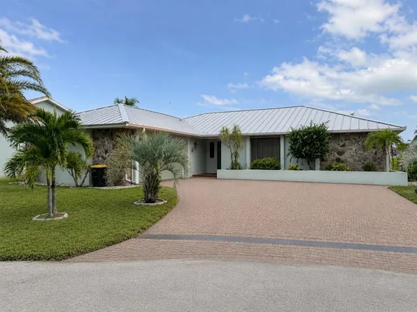 704 Bimini Ln, Punta Gorda, FL 33950
