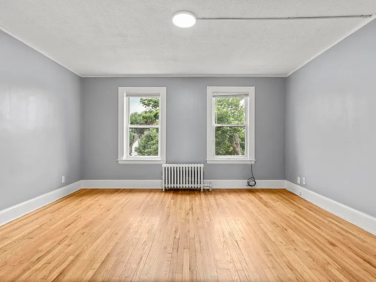 34-38 Beacon St #38C2 — Photo 9