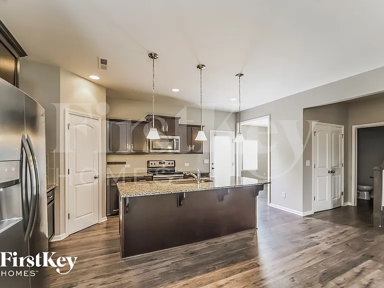 4011 Huntley Glen Dr — Photo 7