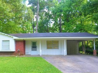 221 Chevallier Dr, Ball, LA 71405