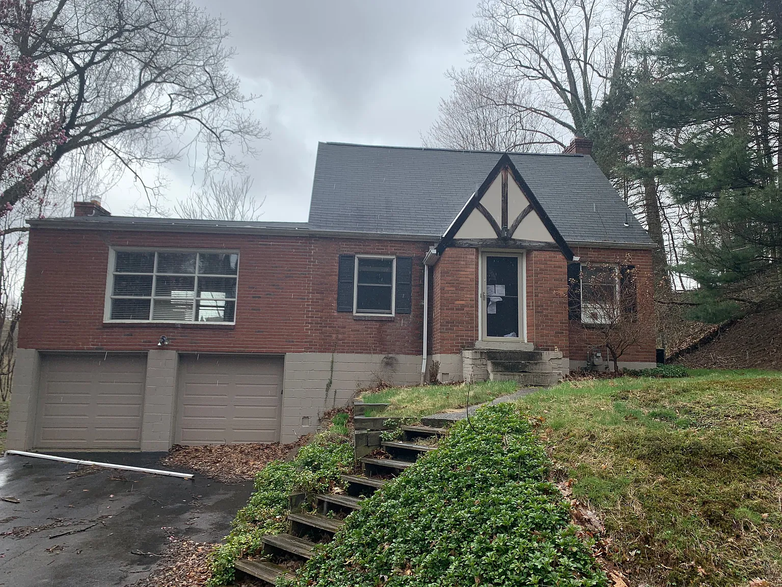 116 Woodsdale Rd photo 1