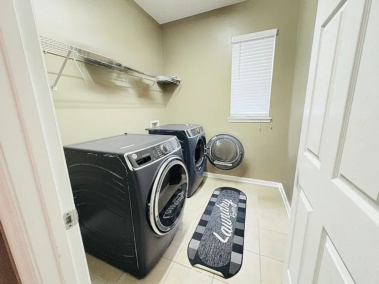 5950 Round Table Rd — Photo 21